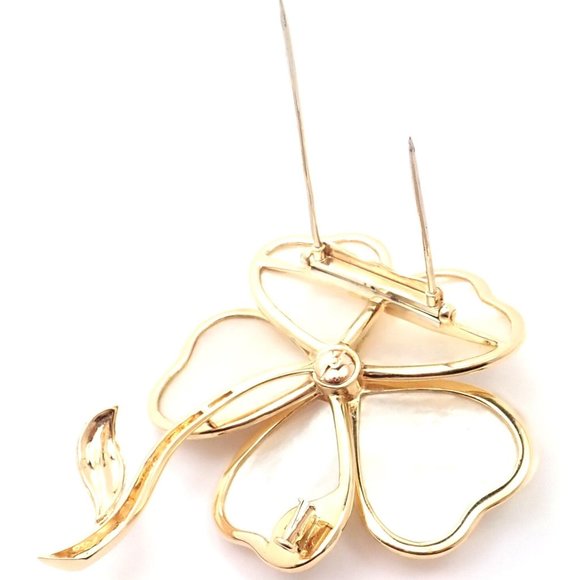 Van Cleef & Arpels Clématite 18k Yellow Gold Diamond Mother of Pearl Pin Brooch - Picture 3 of 9